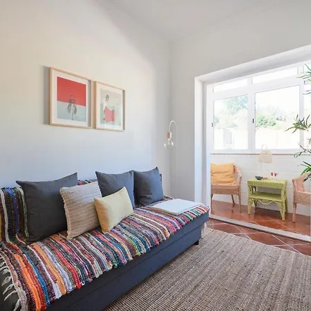 & Sunny 2br Near Beach, By Timecooler