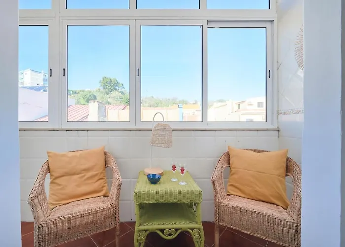 Apartament & Sunny 2br Near Beach, By Timecooler